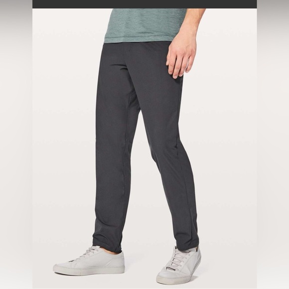 Lululemon ABC Pant Classic *34"
Obsidian - Picture 1 of 5